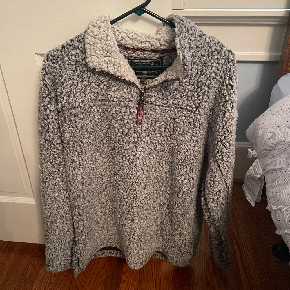 True grit pullover